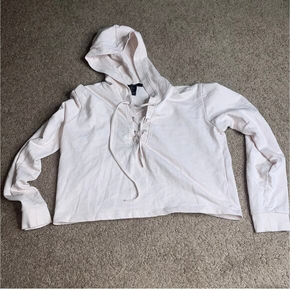 FOREVER 21 Sweaters - Forever 21 Women’s Small S Light pink lace up Hoodie Cropped